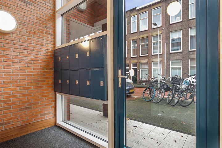 View photo 8 of Johannes Camphuijsstraat 163-R