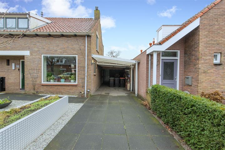 Bekijk foto 44 van Zuidergeeststraat 24