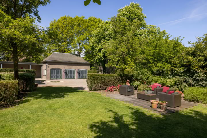 Foto 37 van Spechtlaan 6