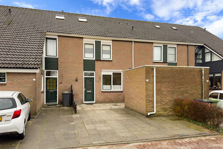 Bekijk foto 1 van Wakerstraat 39