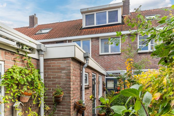 Bekijk foto 30 van Bisschop Masiusstraat 47