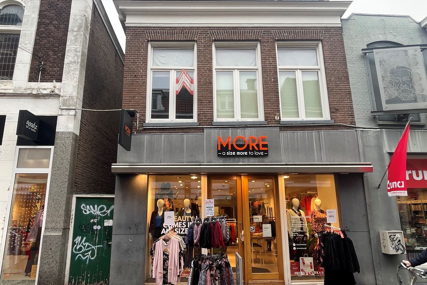 Bekijk foto 1 van Hoofdstraat 79-A