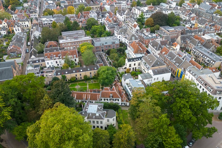 Bekijk foto 49 van Brigittenstraat 15-C