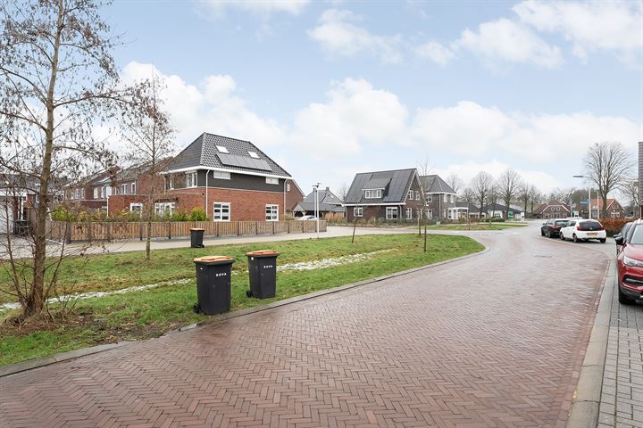 View photo 41 of Schutsluis 12