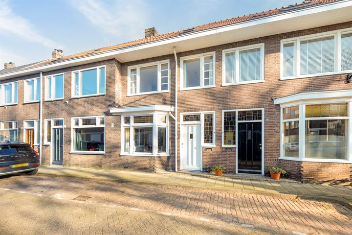 Bekijk foto 35 van Van Heutszstraat 50