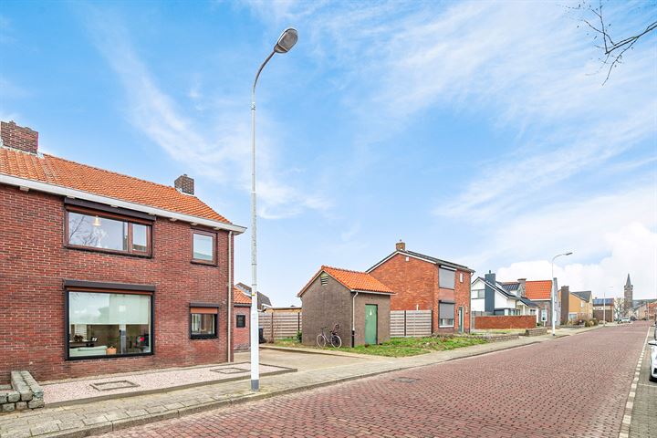 Bekijk foto 41 van Hulsterloostraat 17