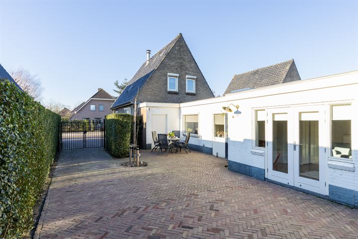 View photo 11 of Beatrixstraat 57