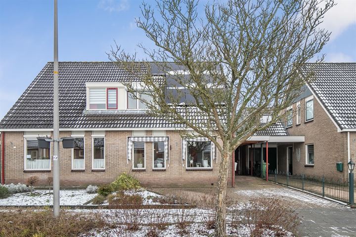 Bekijk foto 34 van Hagedoornstraat 55