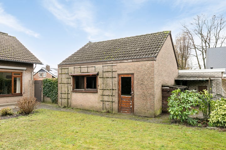 Bekijk foto 47 van Willem Alexanderstraat 3