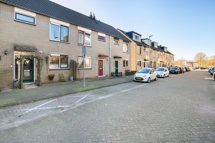 Bekijk foto 32 van Merantistraat 48