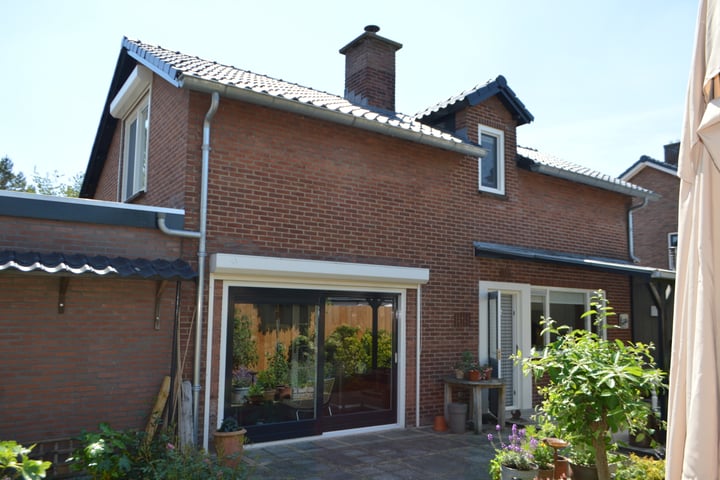 Bekijk foto 17 van Weverstraat 2