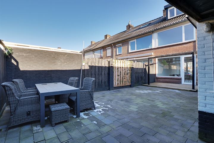 Bekijk foto 36 van Bontekoestraat 26