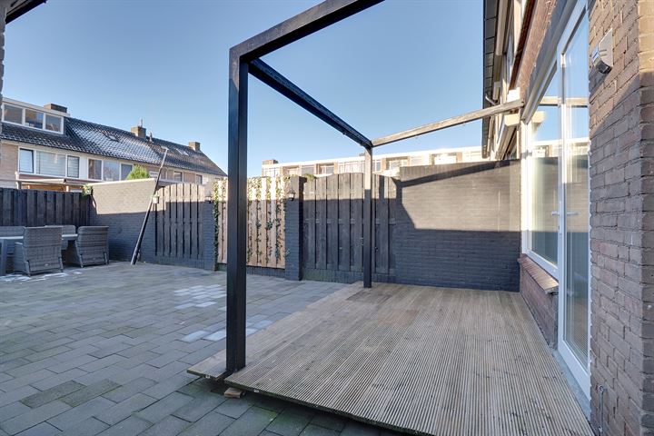 Bekijk foto 37 van Bontekoestraat 26