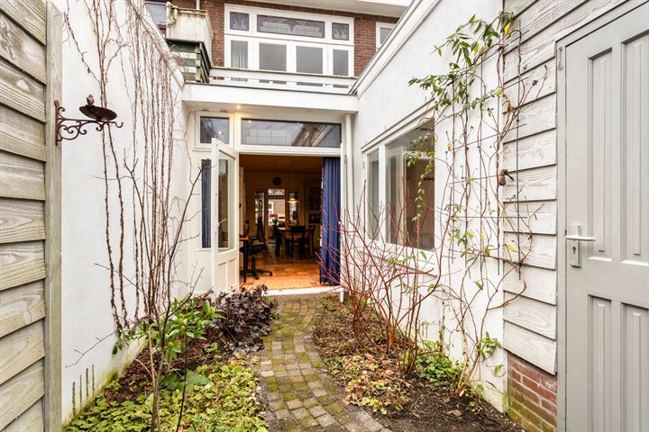 Bekijk foto 3 van Van Egmondstraat 52-ZW