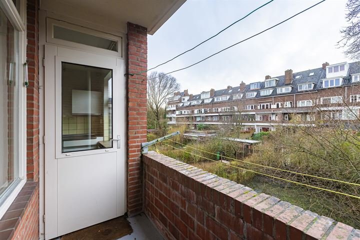 Bekijk foto 18 van Onderduikersstraat 40