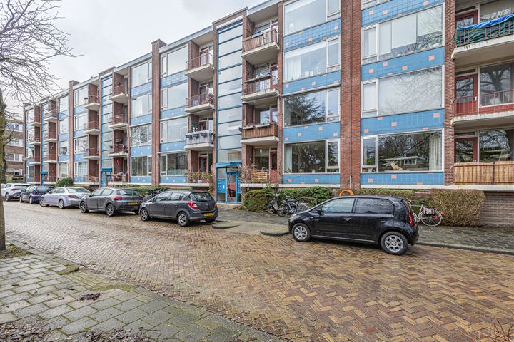 Bekijk foto 1 van Onderduikersstraat 40