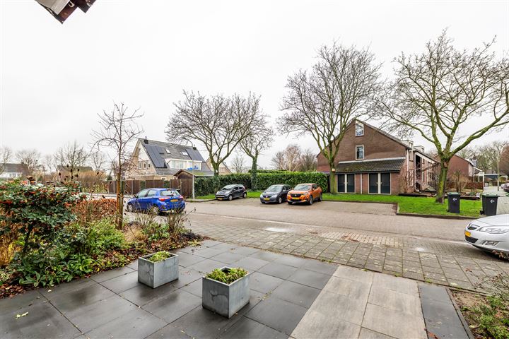 Bekijk foto 36 van Schoresteynstraat 54