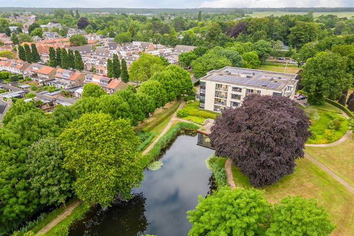 Bekijk foto 35 van Badhuisstraat 3