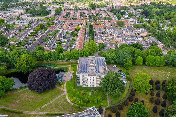 Bekijk foto 44 van Badhuisstraat 3