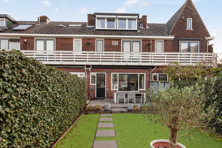 View photo 33 of van Henegouwenstraat 16