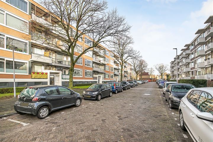 Bekijk foto 32 van Sint-Annalandstraat 97