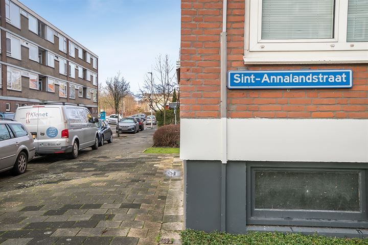 Bekijk foto 34 van Sint-Annalandstraat 97