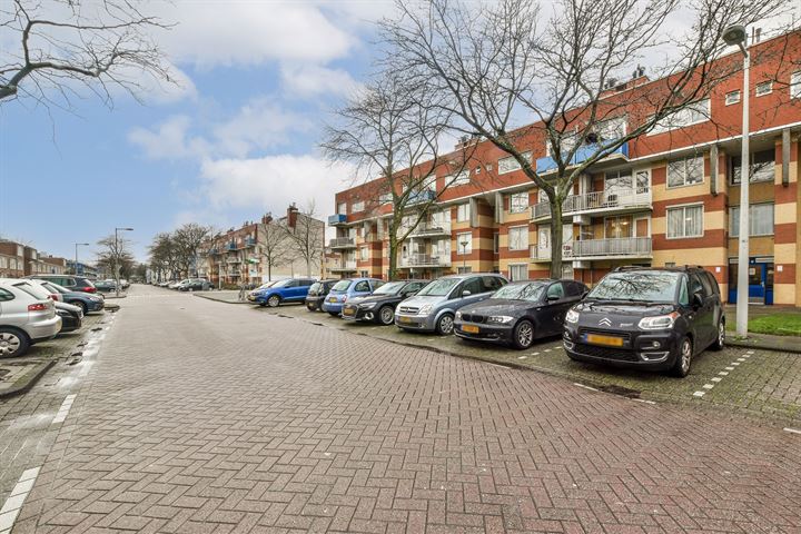 Bekijk foto 16 van Kolfschotenstraat 168