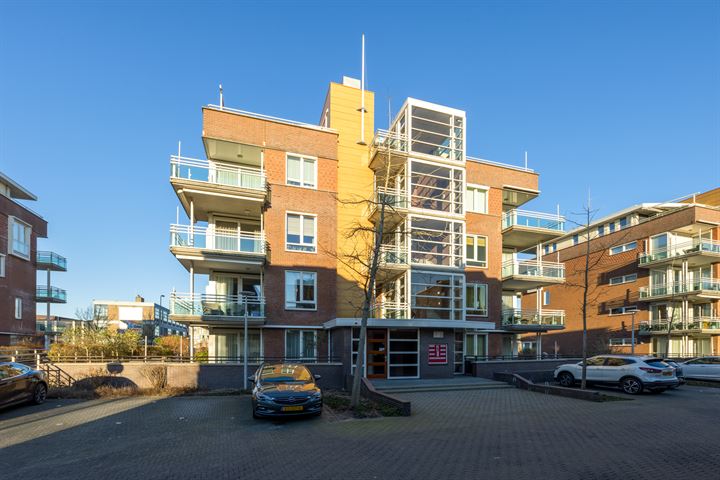 Bekijk foto 49 van Floris Versterstraat 34