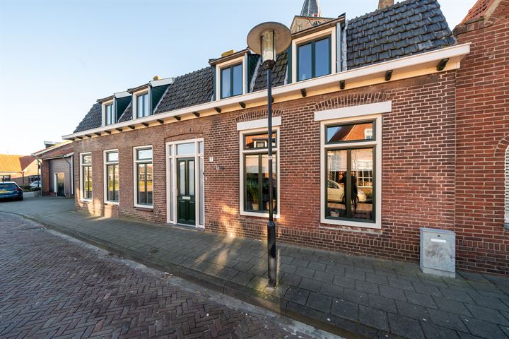 Bekijk foto 2 van Raadhuisstraat 7