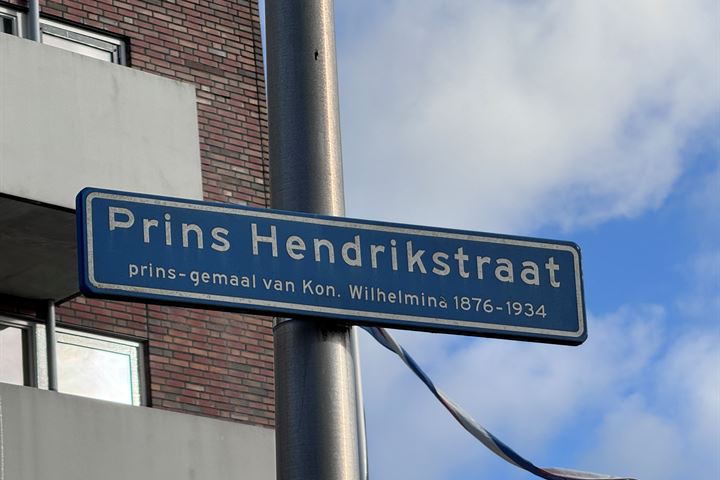 Bekijk foto 2 van Prins Hendrikstraat 38