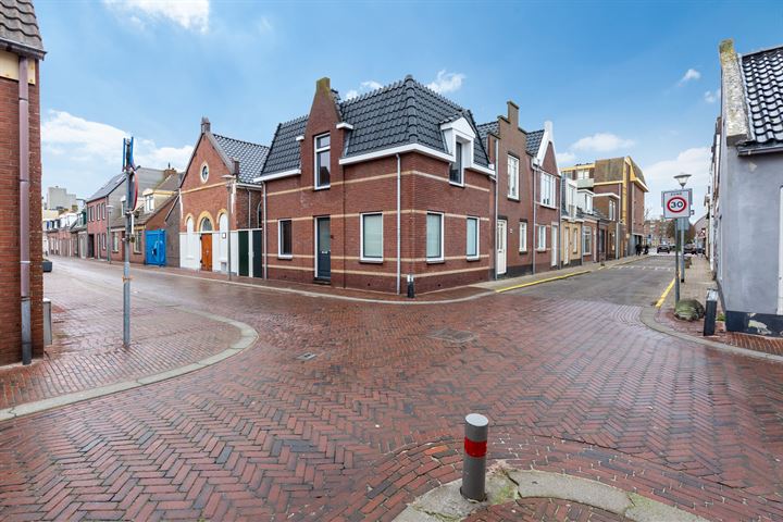 Bekijk foto 30 van Koningdwarsstraat 132-B