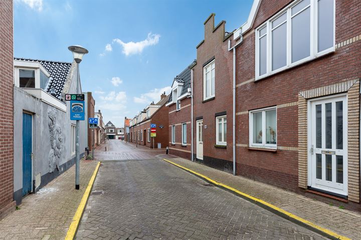 Bekijk foto 32 van Koningdwarsstraat 132-B