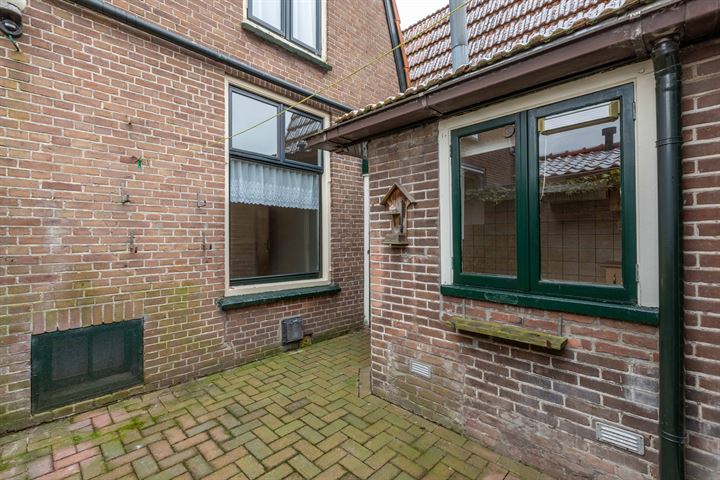 View photo 27 of Oostwijkstraat 70