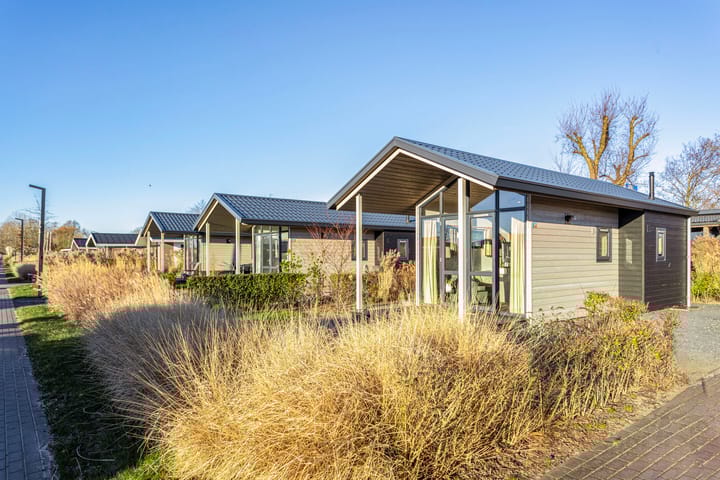 Foto 16 van Zuiderdijk 1-B009