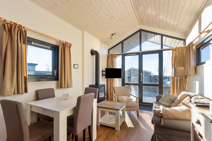 Foto 7 van Zuiderdijk 1-B009