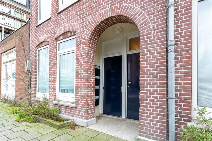 Bekijk foto 3 van Van Hallstraat 3-4