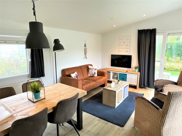 Foto 2 van Oude Prinsenweg 16-111