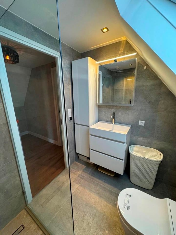 Foto 3 van Droge Wijmersweg 5-239