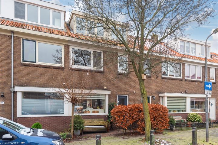 Bekijk foto 1 van Meidoornstraat 24