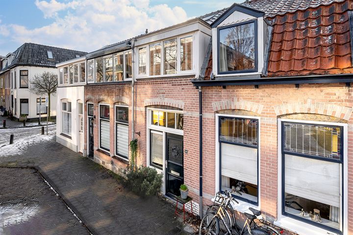 Bekijk foto 1 van Soendastraat 28