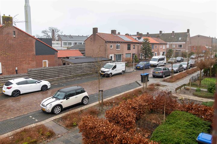 Bekijk foto 40 van Meidoornstraat 17