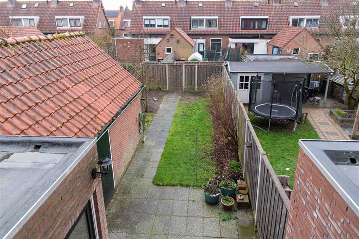 Bekijk foto 38 van Meidoornstraat 17