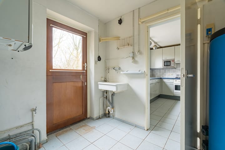 Foto 30 van Hesselink van Suchtelenweg 7