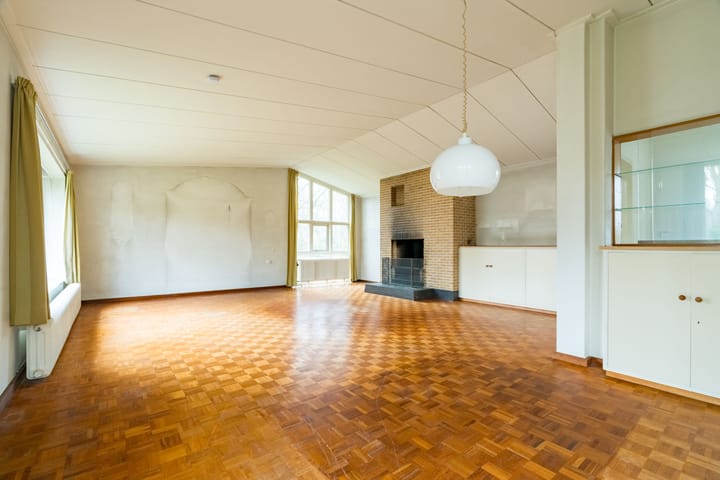 Foto 17 van Hesselink van Suchtelenweg 7