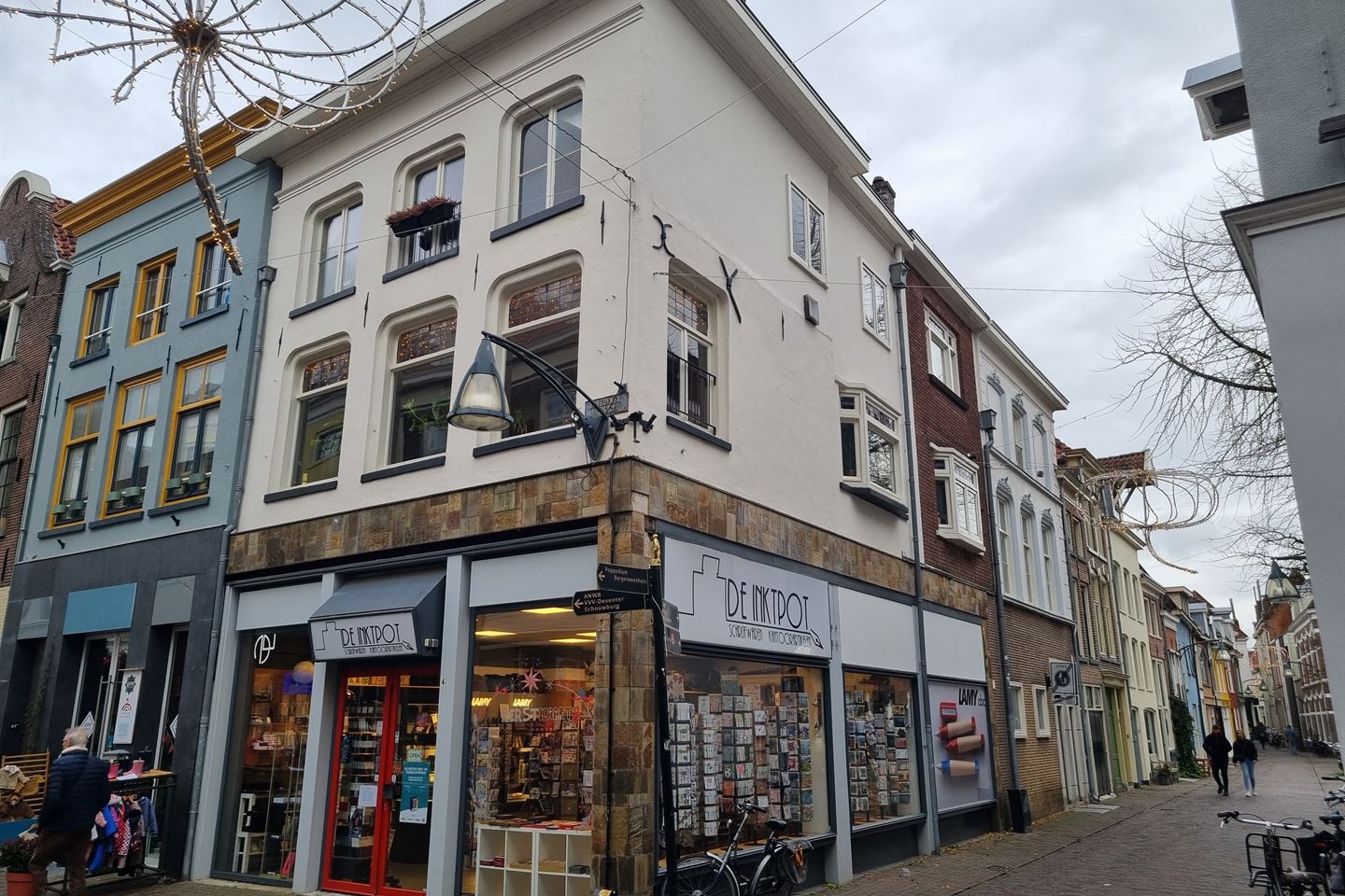 View photo 1 of Broederenstraat 47