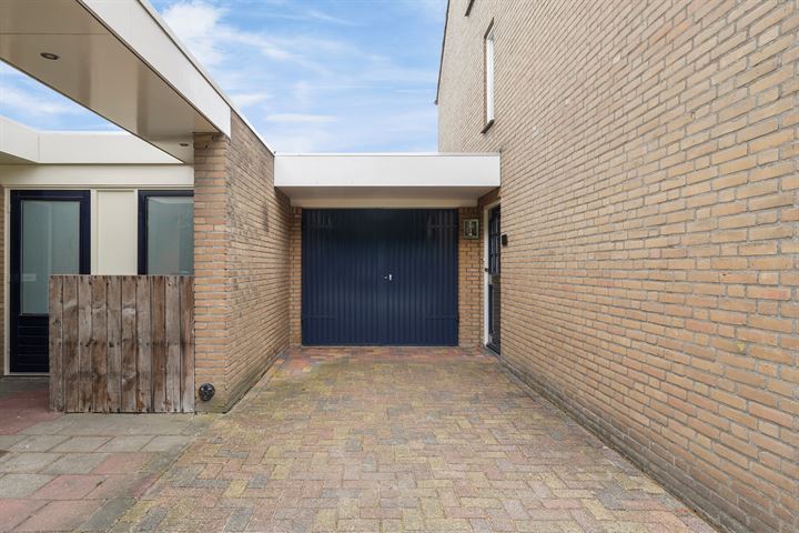 View photo 52 of Armstrongstraat 20