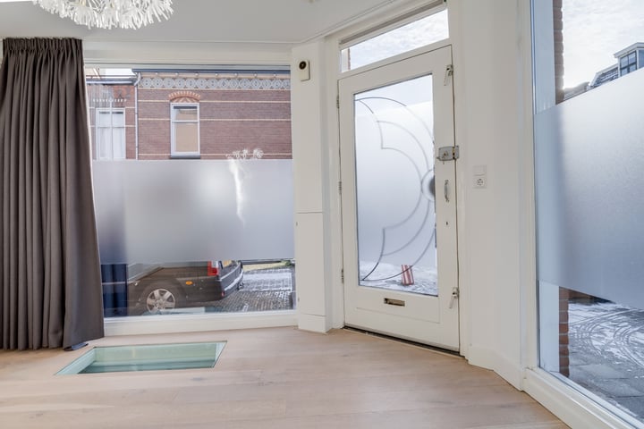 Bekijk foto 12 van Bilderdijkstraat 11