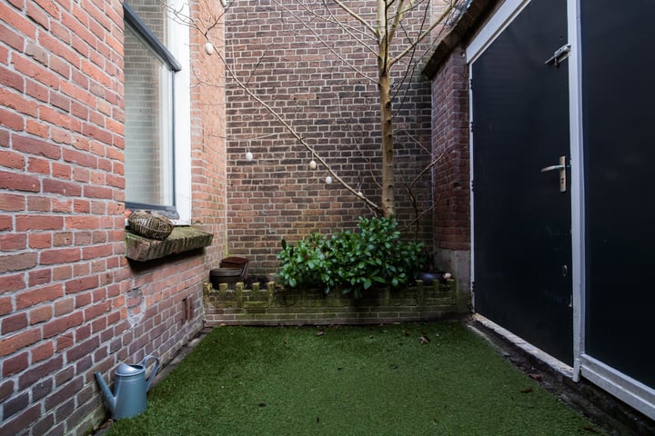 Bekijk foto 37 van Bilderdijkstraat 11