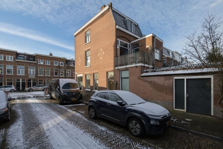 Bekijk foto 40 van Bilderdijkstraat 11