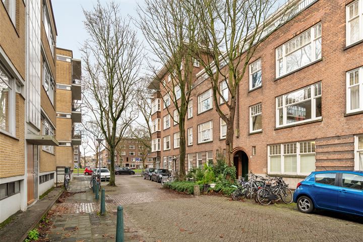 Bekijk foto 32 van Van der Horststraat 6-A1